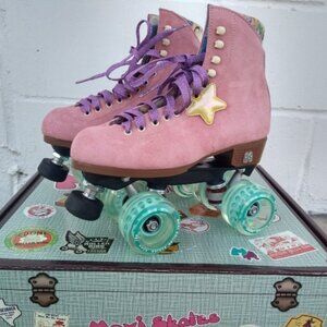 New Rare Moxi Lolly Stawberry Pink Roller Skates mens size 5, womens size 6, 6.5